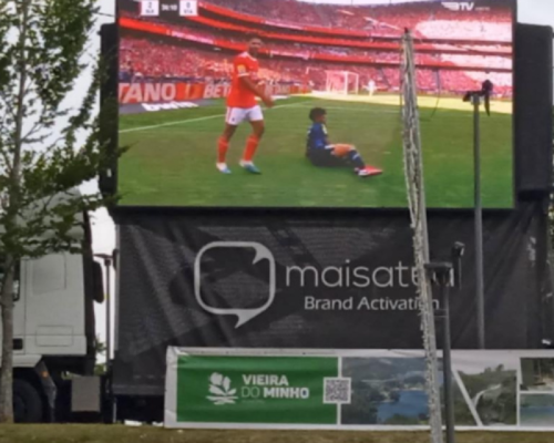 Led-Trucks-3-qb3t85cqxwde9zty1nqw6h4j5wsi8pu38nbp8l2kco
